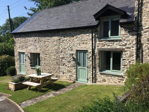 Outdoor dining - 1 Bed in Parracombe (oc-smitho) (Trentishoe)