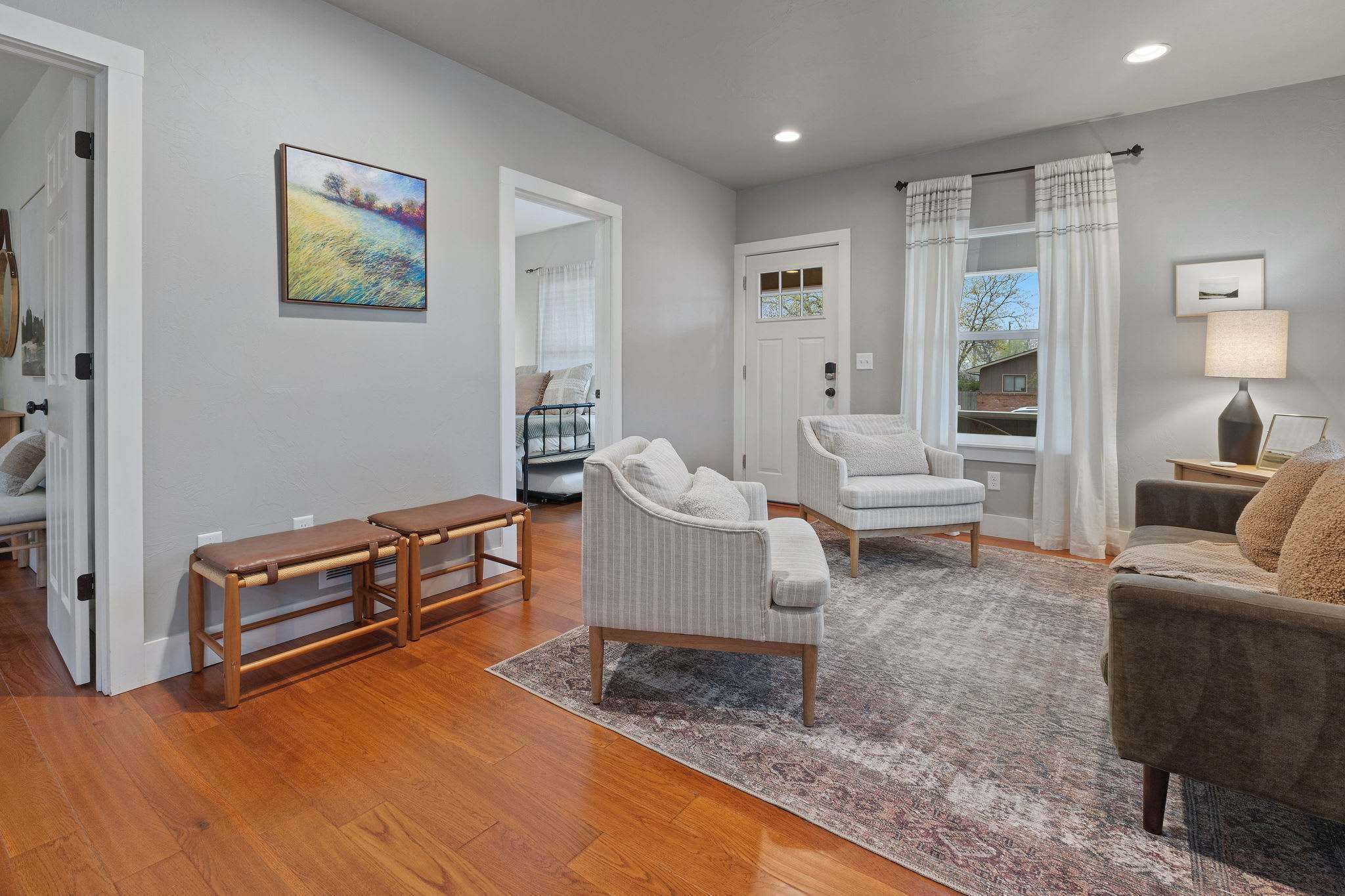 TV, fireplace, offices