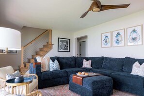 Téléviseur, bureau