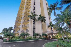 Exterior - Shipps Landing III Unit 525 (Marco Island)