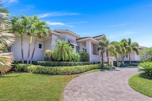 House, Multiple Beds (Waterfront home with infinity pool, s) | Exterior - Waterfront Home With Infinity Pool, spa and Outdoor TV (Marco Island)