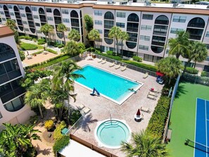 Apartment, Mehrere Betten (Waterfront condo in Anglers Cove with) | Pool