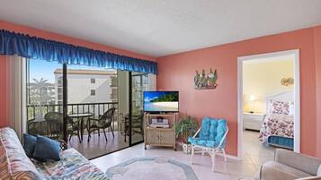 Condo, Multiple Beds (Waterfront condo in Anglers Cove with) | Living room