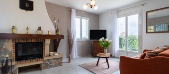 Maison Hacharria - Four Bedroom House, Sleeps 6