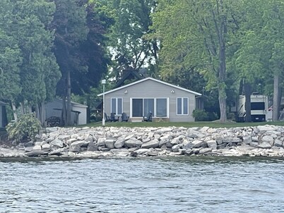 Waterfront Island View Retreat on Rileys Point in Southern Door County, WI