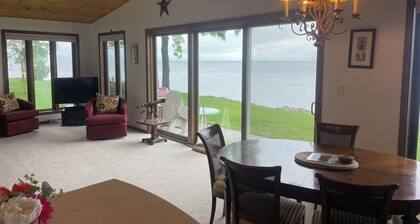 Waterfront Island-View Retreat on Rileys Point - Private Door County Escape