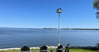 Waterfront Island-View Retreat on Rileys Point - Private Door County Escape