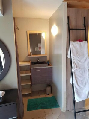 1 Schlafzimmer, WLAN