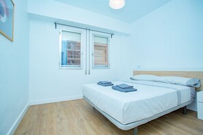 Iron/ironing board, free WiFi, bed sheets - 043 Magic Relax - Alicante Holiday (La Mata)