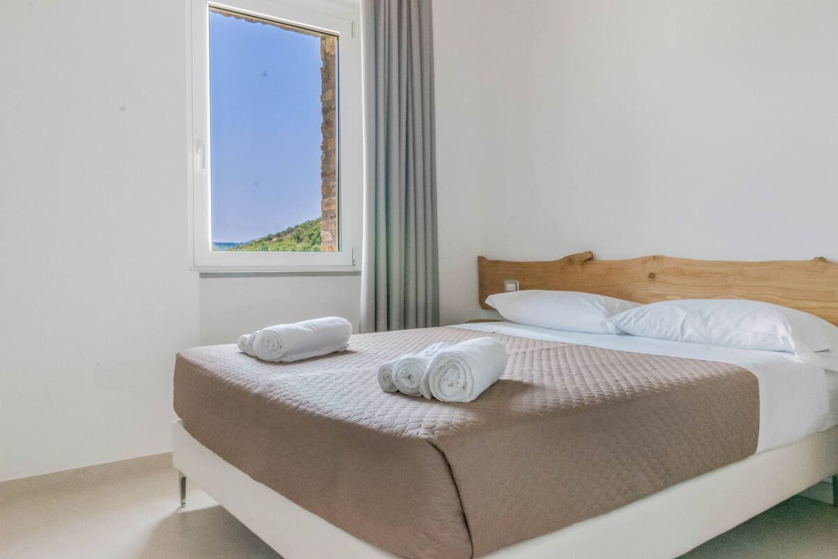 Standard Double Room | Soundproofing, free WiFi