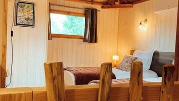 2 bedrooms