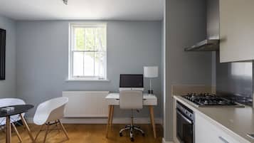 Luxury Apartment, Private Bathroom | Interior