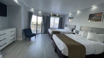 1 bedroom, in-room safe, iron/ironing board, free WiFi