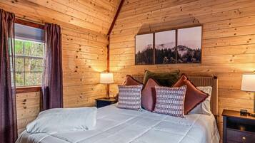 1 bedroom, desk, iron/ironing board, free WiFi