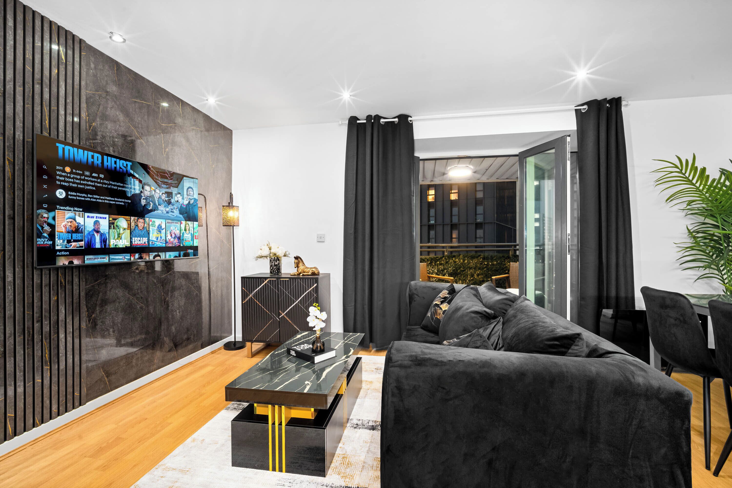 电视、Netflix、流媒体服务