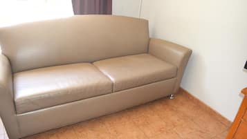 1 chambre, rideaux occultants, fer et planche Ă repasser, Wi-Fi gratuit