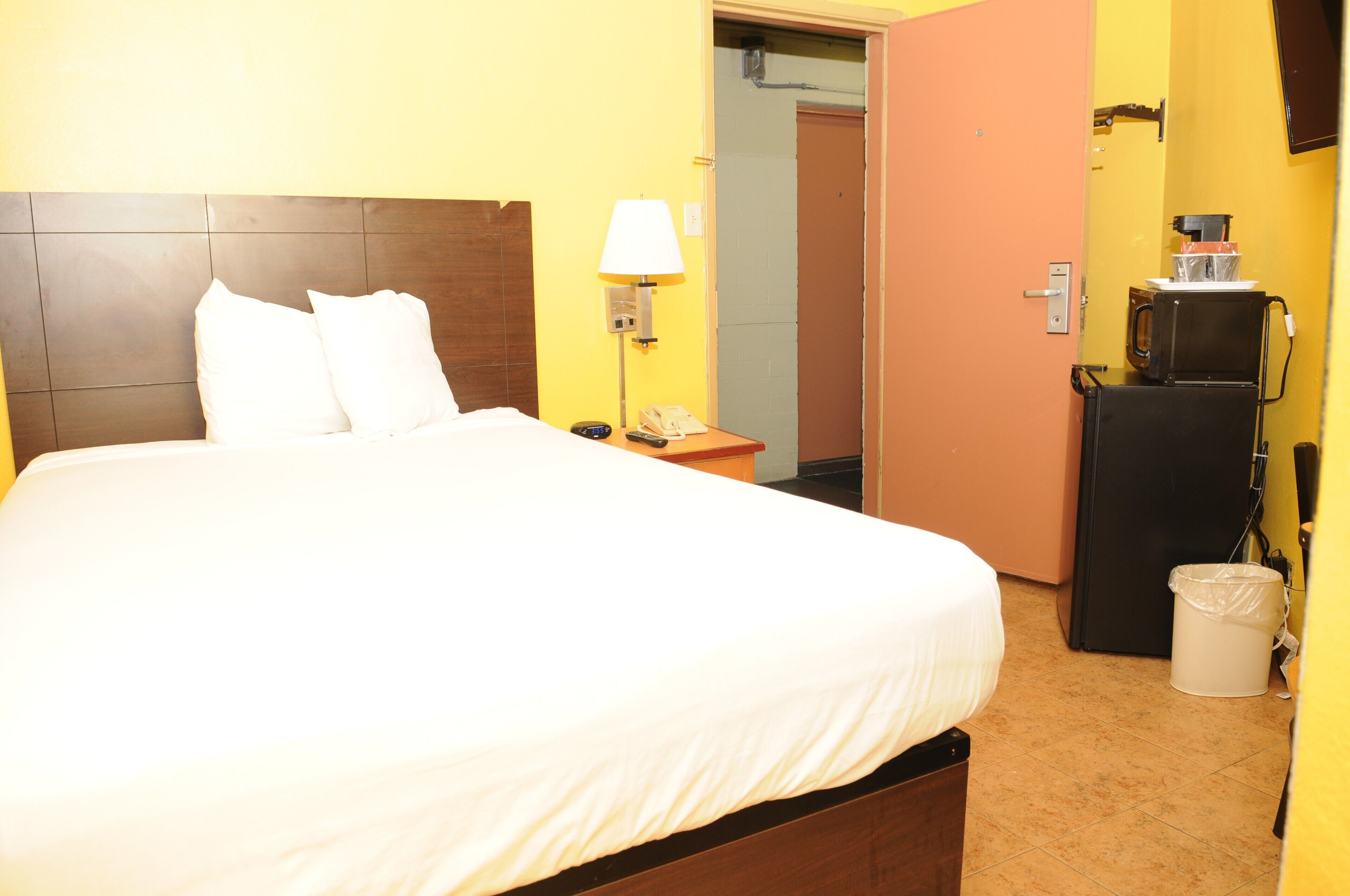 Photo - SF Central Hotel