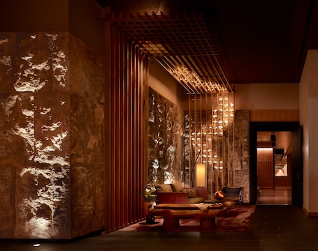 Lobby sitting area. Nobu Hotel Atlanta