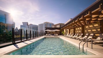 Piscine extérieure (ouverte en saison)