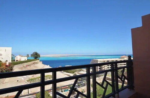 Duplex With Amazing Sea View & Garden For Rent