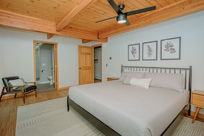 4 habitaciones, escritorio, wifi gratis y ropa de cama