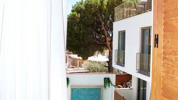 Standard Double Room | Minibar, free WiFi, bed sheets