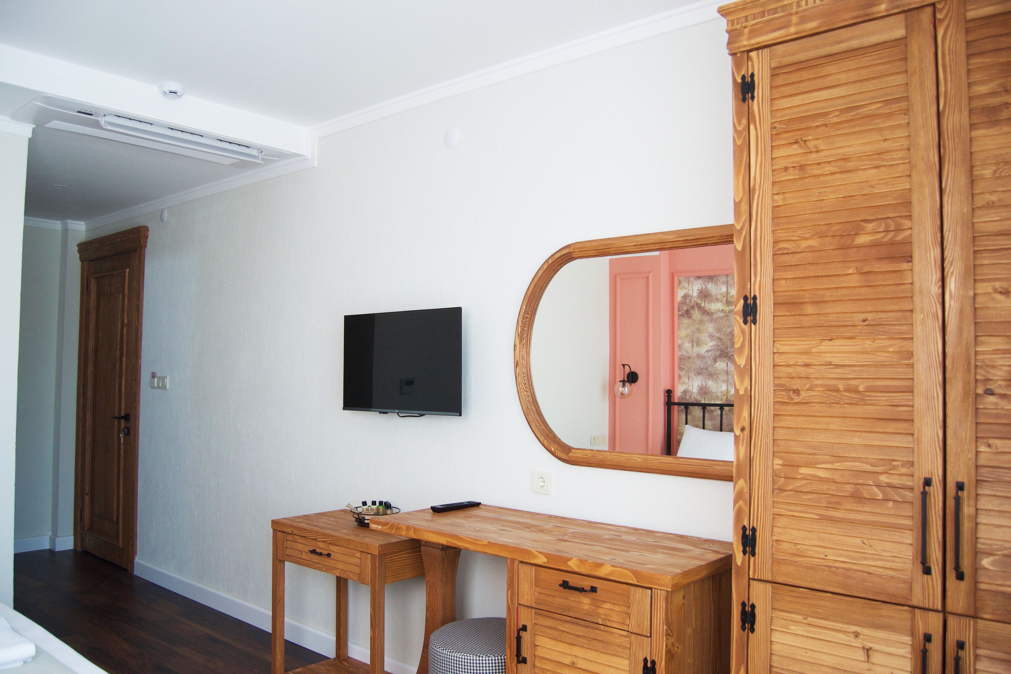 Standard-Doppelzimmer | Minibar, kostenloses WLAN, Bettwäsche