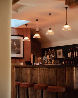 Bar (in der Unterkunft)