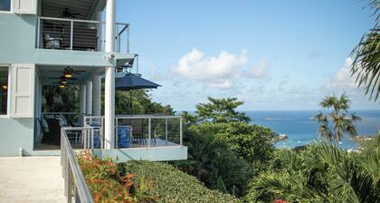 Big Sky Villa: sunset view; great for large families; pool; back up power