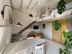 Apartamento Deluxe, baño privado, vistas parciales al mar (Marianelli) | Salón