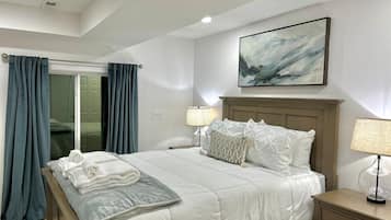 5 soverom, strykejern/-brett, reiseseng for barn og wi-fi (inkludert)