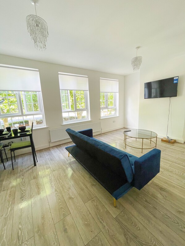 Apartment, 1 Queen Bed with Sofa bed | Living room