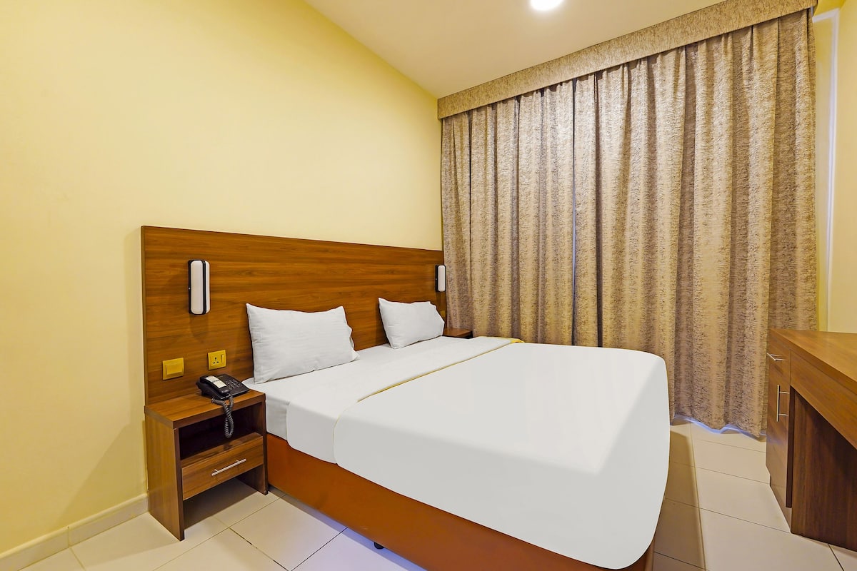Habitación doble estándar | 1 habitación, escritorio, wifi gratis y ropa de cama