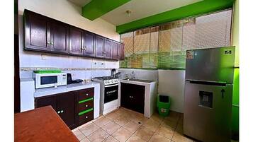 Fridge, cookware/dishes/utensils