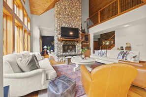 Smart TV, fireplace, video games, offices