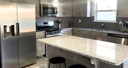 Entire Residential Greenville 4BD New Built Home