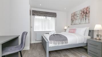 Deluxe Apartment, Ensuite, Garden View (Ground Floor) | 3 bedrooms