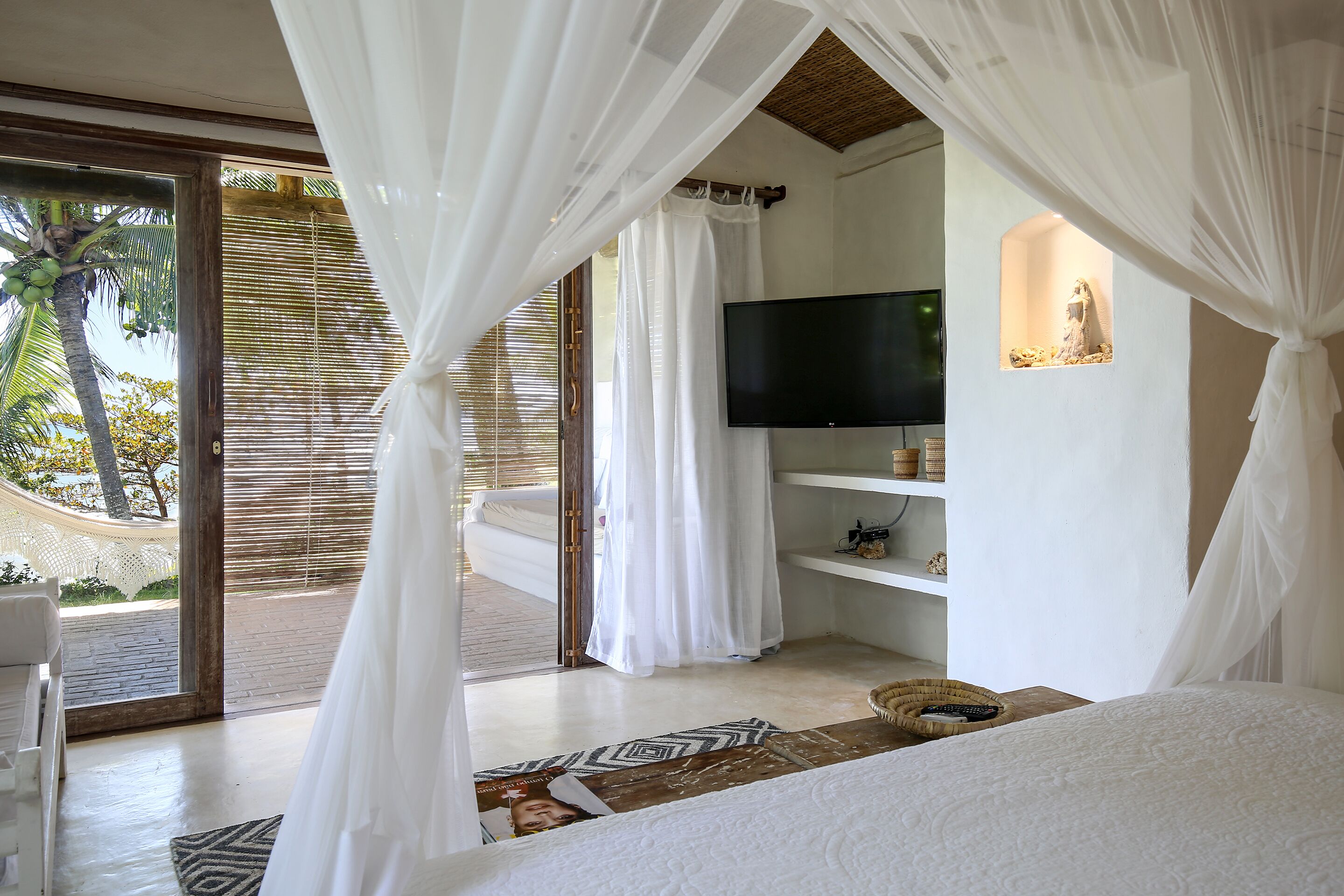 Quarto duplo superior | Roupas de cama premium, frigobar, cofres nos quartos