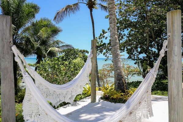 Family Quadruple Room | Terrace/patio - Hotel Calá & Divino (Porto Seguro)