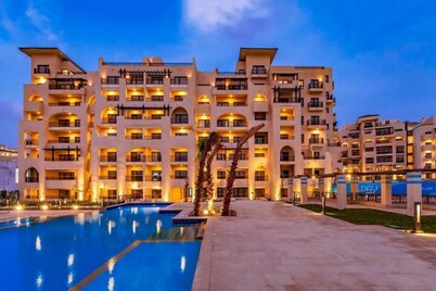 Luxury Apartment in ALDAU HEIGHTS 10204