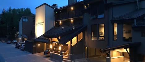 Condo, 1 giường cỡ king, quang cảnh núi (#207 Vail International) | Ngoại thất