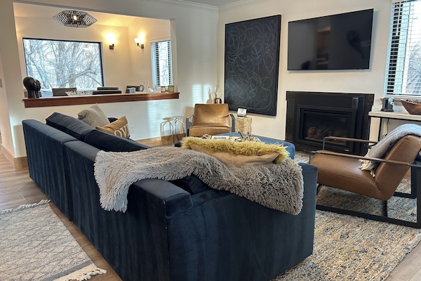 Lower Level Gathering Space