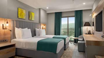 1 bedroom, minibar, in-room safe, desk