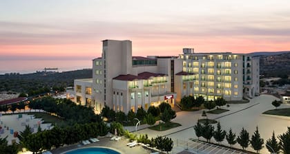 Ramada Resort by Wyndham Kizkalesi