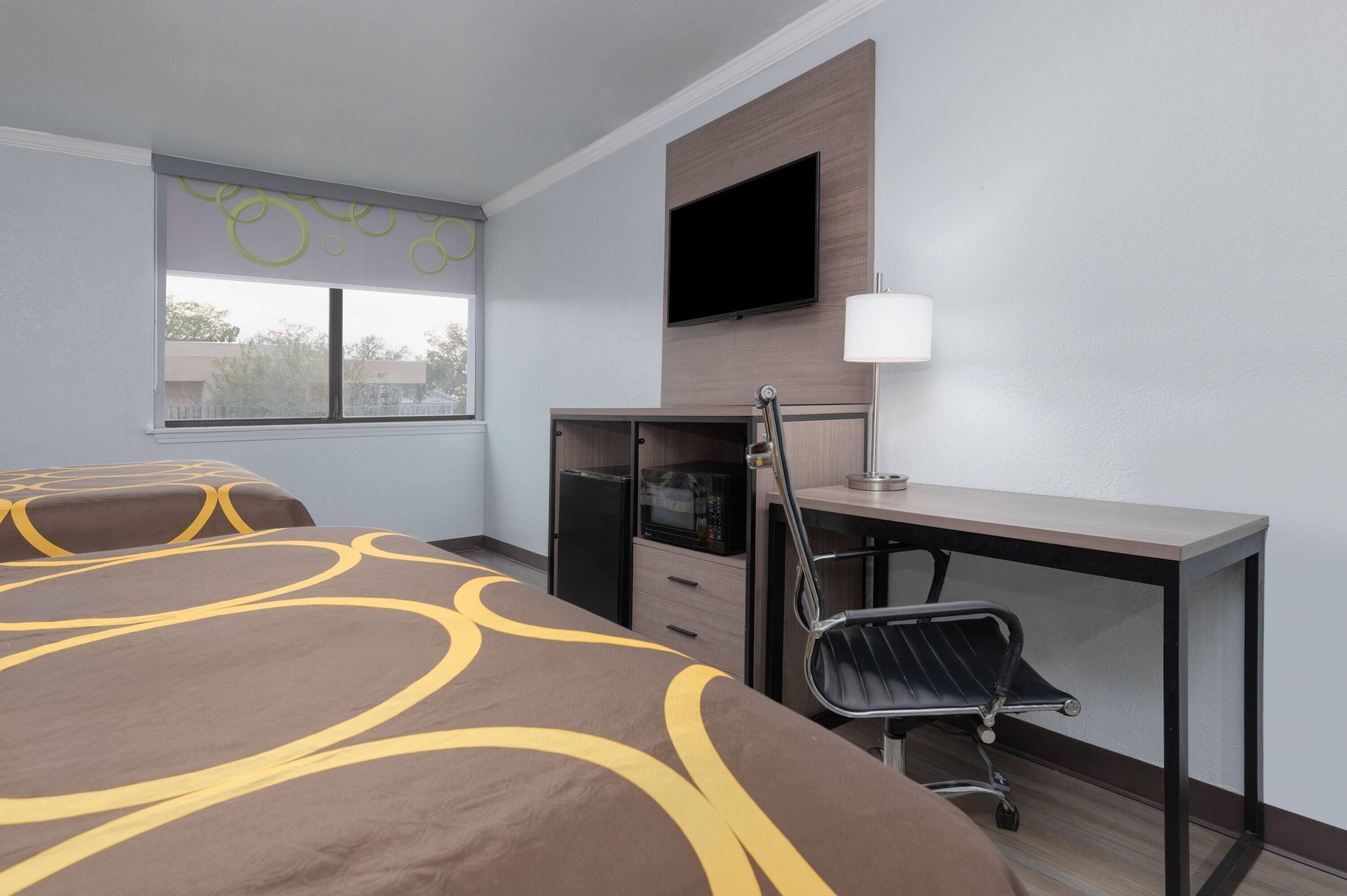 Photo - Super 8 by Wyndham Fort Worth Entertainment District