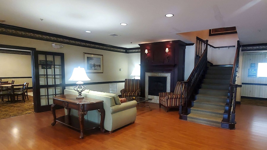 Wingate by Wyndham Youngstown/Austintown
