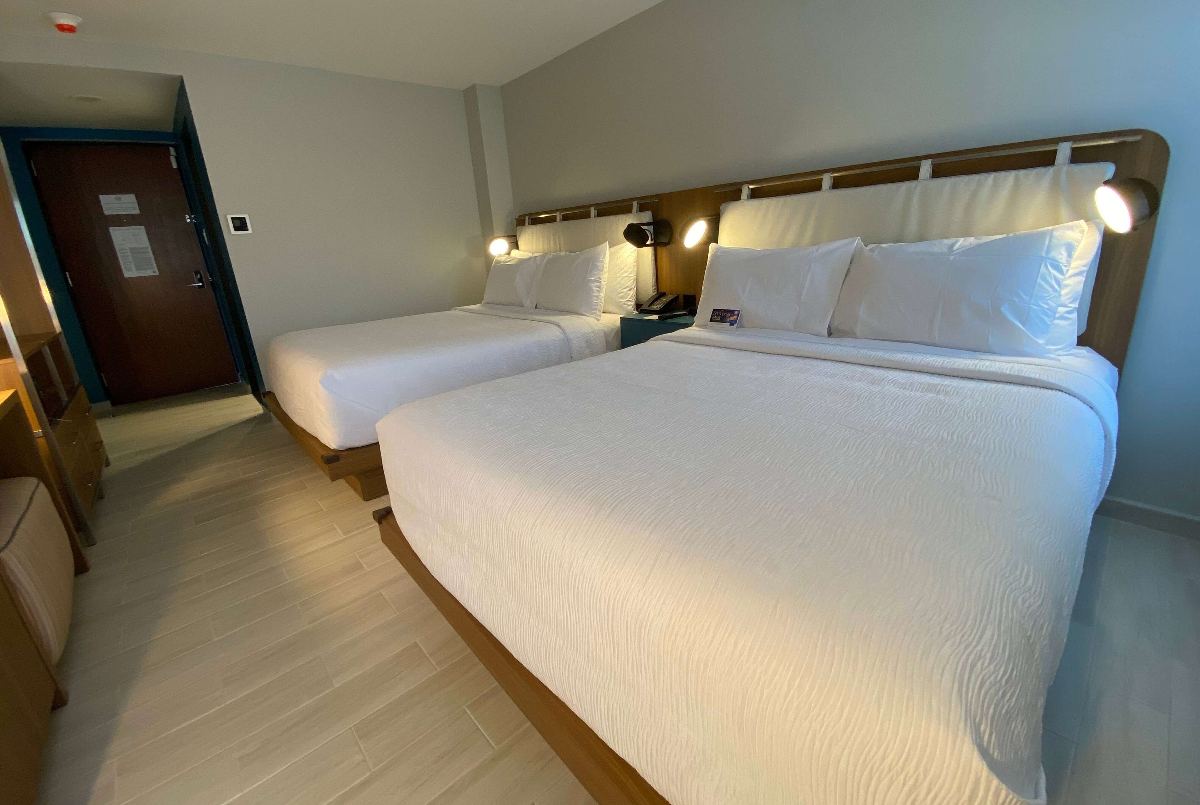 premium room, 2 queen beds, non smoking | fitness facility