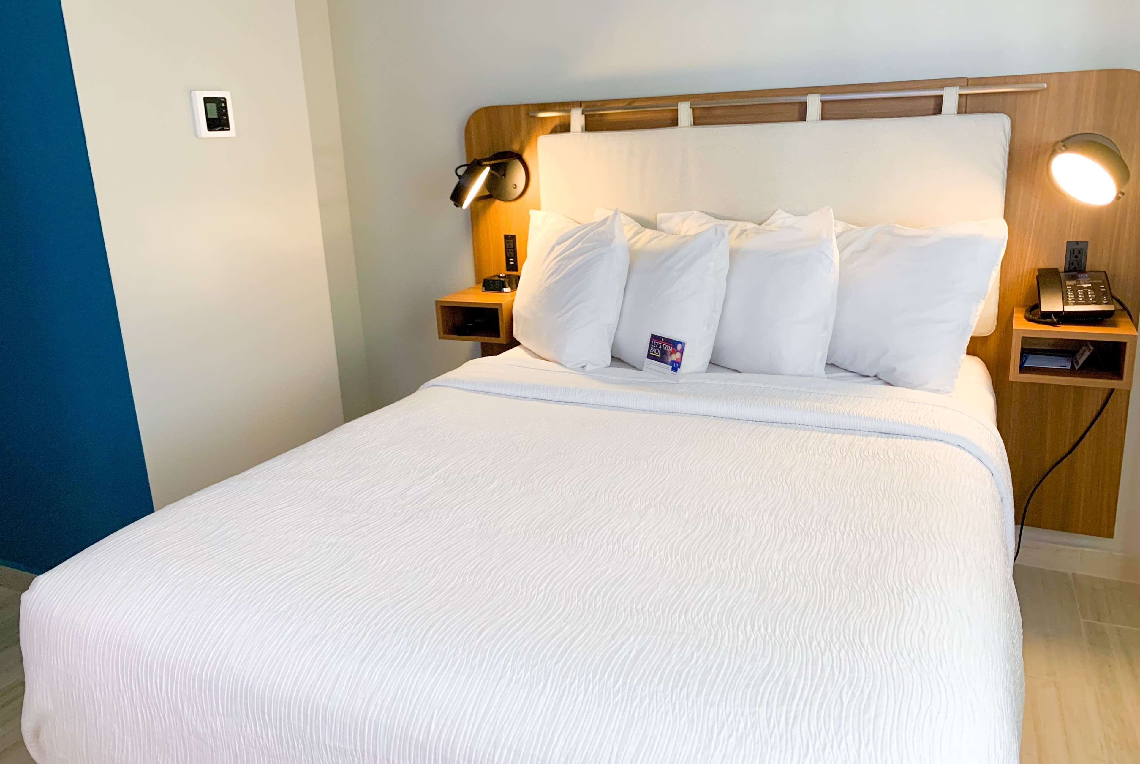Habitación, 1 cama doble, no fumadores | Caja fuerte, escritorio, espacio para trabajar con un portátil