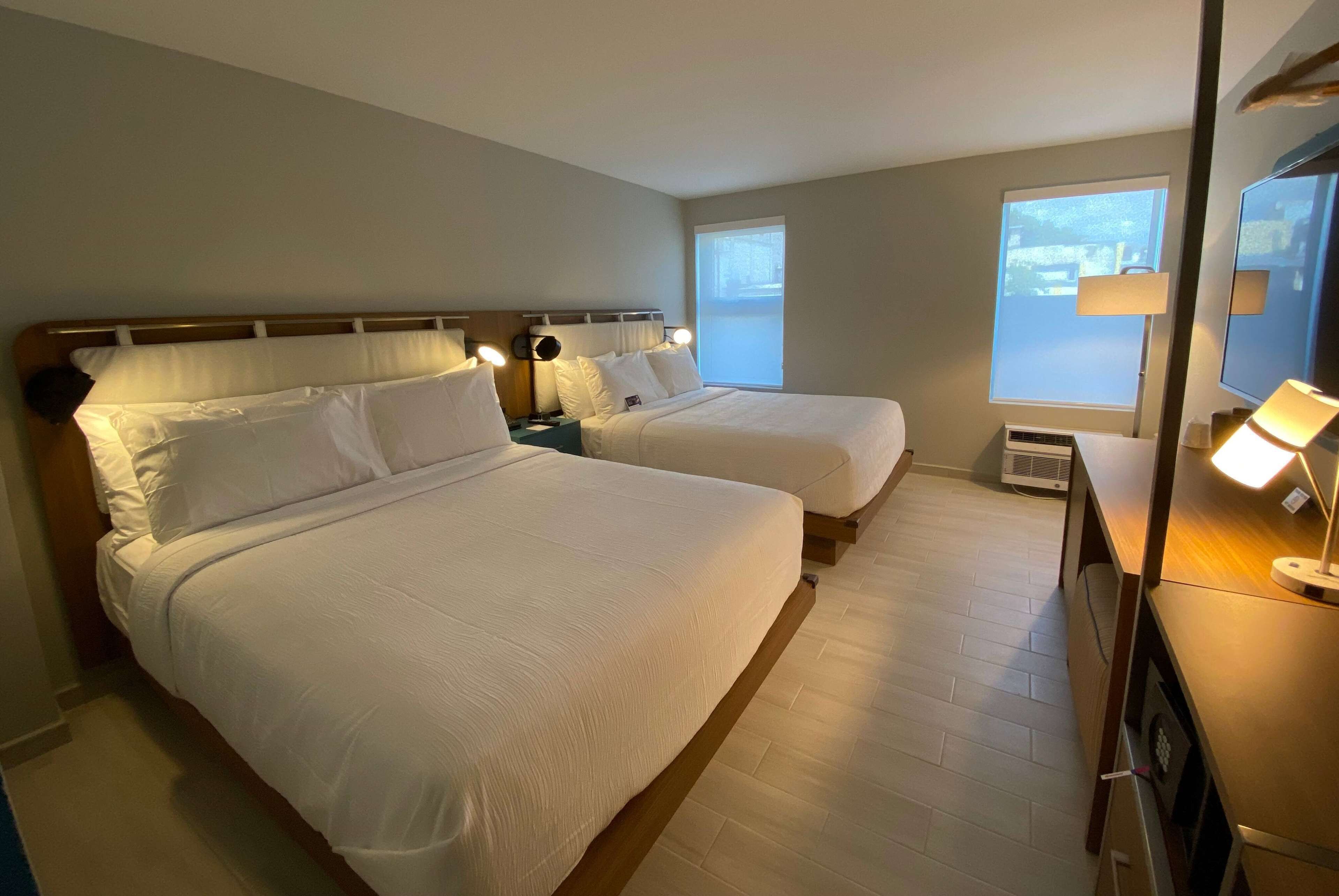 premium room, 2 queen beds, non smoking | fitness facility