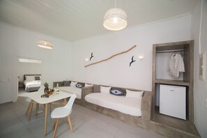 1 bedroom, iron/ironing board, free WiFi, bed sheets - New Apartment in the heart of Mykonos town - 3 (Mykonos)